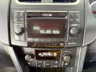 Suzuki Swift 1.2 GLX (ปี 2015) Hatchback AT - 5 ประตู