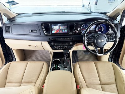 Kia Grand Carnival 2.2 SXL (ปี 2019) Wagon AT