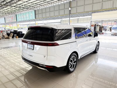 Kia Carnival 2.2 EX (Y 2023) Wagon AT