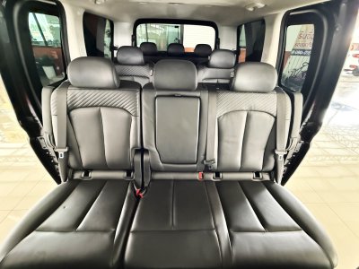 Hyundai Staria 2.2 Premium (Y 2022) Wagon AT