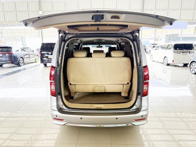 Hyundai H-1 2.5 Deluxe (Y 2021) Wagon AT