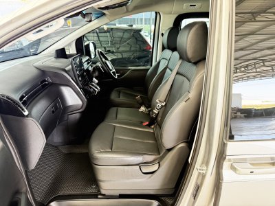 Hyundai Staria 2.2 SEL (ปี 2023) Wagon AT