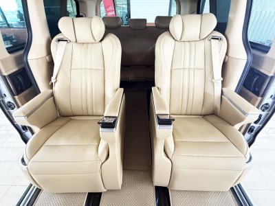 Hyundai H-1 2.5 Deluxe (ปี 2019) Wagon AT