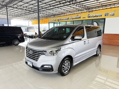 Hyundai H-1 2.5 Deluxe (ปี 2019) Wagon AT