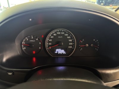 Hyundai H-1 2.5 Deluxe (ปี 2019) Wagon AT