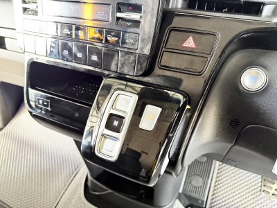Hyundai Staria 2.2 Premium (ปี 2023) Wagon AT