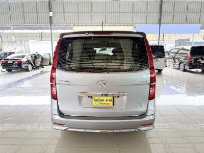 Hyundai H-1 2.5 Elite (ปี 2020) Wagon AT