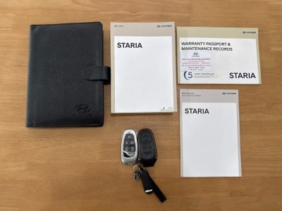 Hyundai Staria 2.2 Premium (ปี 2022) Wagon AT