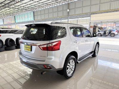 Isuzu MU-X 1.9 DVD 2WD (ปี 2018) SUV AT