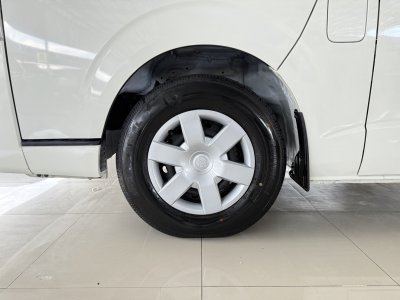 Toyota Commuter 3.0 Auto (ปี 2019)