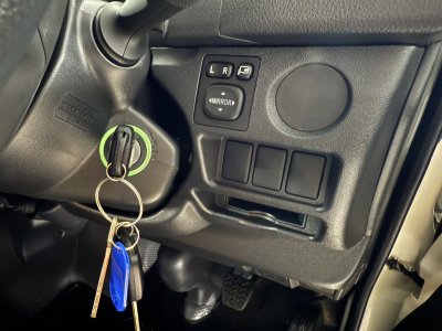 Toyota Commuter 3.0 Auto (ปี 2019)