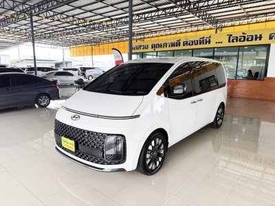 Hyundai Staria 2.2 Premium Sunroof (ปี 2024) Wagon AT
