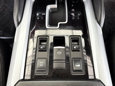 Nissan Terra 2.3 VL 4WD (ปี 2023) SUV AT