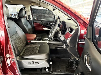 Nissan Terra 2.3 VL 4WD (ปี 2023) SUV AT