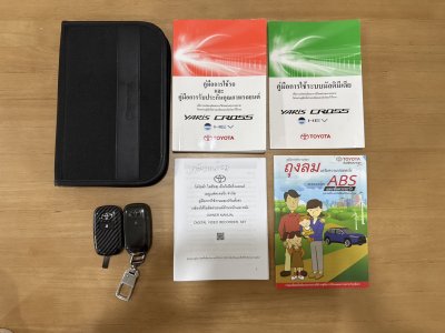 Toyota Yaris Cross 1.5 HEV Premium (ปี 2024) SUV AT