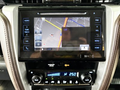 Toyota Fortuner 2.8 V (ปี 2017) SUV AT - 2WD