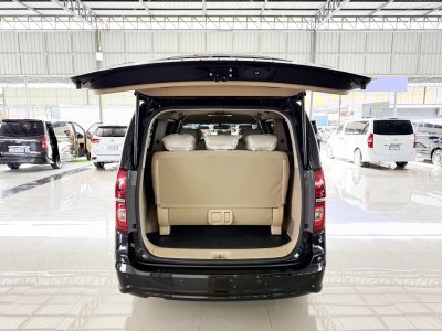 Hyundai H-1 2.5 Deluxe (ปี 2019) Wagon AT