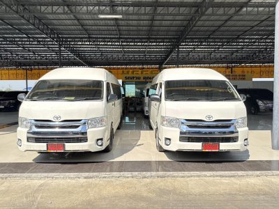 Toyota Commuter 3.0 G (Y2019)