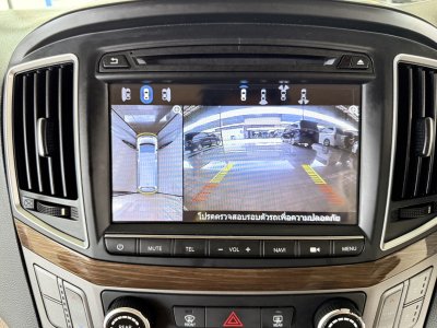 Hyundai H-1 2.5 Deluxe (ปี 2022) Wagon AT