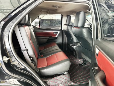 Toyota Fortuner 2.8 TRD Sportivo (ปี 2019) SUV AT - 2WD