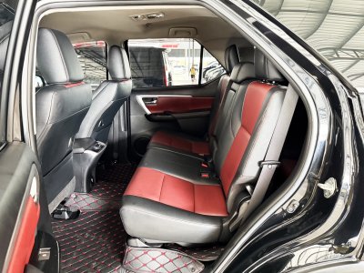 Toyota Fortuner 2.8 TRD Sportivo (ปี 2019) SUV AT - 2WD