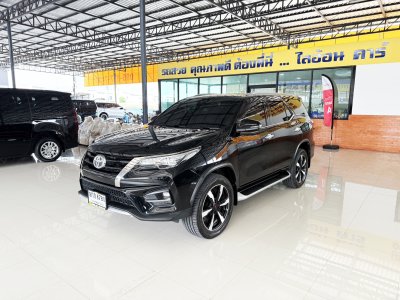 Toyota Fortuner 2.8 TRD Sportivo (ปี 2019) SUV AT - 2WD
