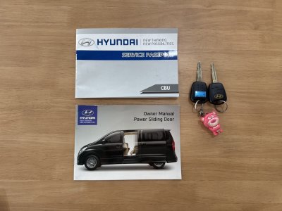 Hyundai Grand Starex 2.5 VIP (ปี 2016) Wagon AT