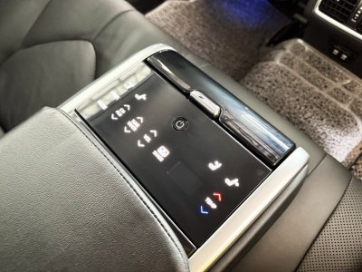Toyota Camry 2.5 Hybrid Premium (ปี 2019) Sedan AT