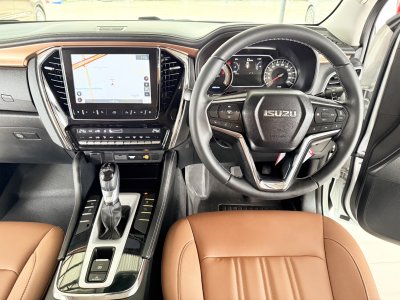 Isuzu MU-X 3.0 Ultimate 2WD (ปี 2021) SUV AT