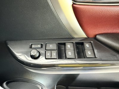 Toyota Fortuner Commander 2.4 V (ปี 2022) SUV AT - 2WD