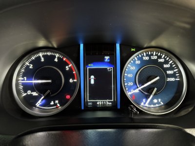 Toyota Fortuner Commander 2.4 V (ปี 2022) SUV AT - 2WD