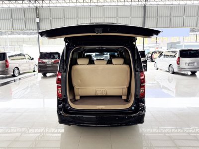 Hyundai H-1 2.5 Elite (ปี 2019) Wagon AT