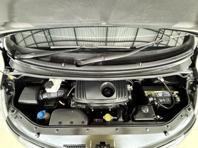 Hyundai Grand Starex 2.5 VIP (ปี 2015) Wagon AT