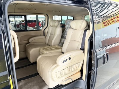 Hyundai H-1 2.5 Deluxe (ปี 2021) Wagon AT