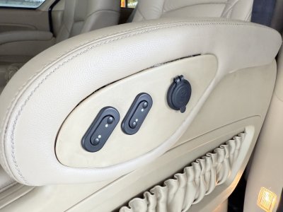 Hyundai H-1 2.5 Deluxe (ปี 2021) Wagon AT