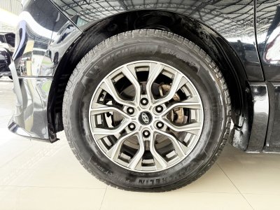 Hyundai H-1 2.5 Deluxe (ปี 2021) Wagon AT