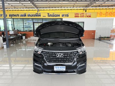 Hyundai H-1 2.5 Deluxe (ปี 2021) Wagon AT