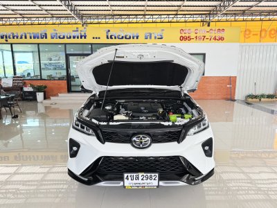 Toyota Fortuner 2.4 Legender (ปี 2023) SUV AT - 4WD