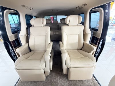 Hyundai Grand Starex 2.5 Premium (ปี 2022) Wagon AT