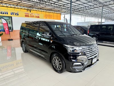 Hyundai Grand Starex 2.5 Premium (ปี 2022) Wagon AT