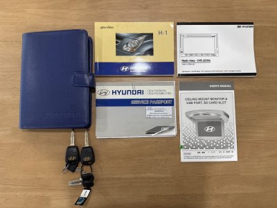 Hyundai H-1 2.5 Deluxe (ปี 2013) Wagon AT