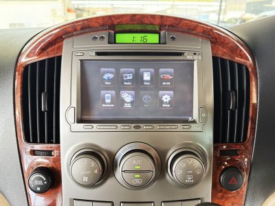 Hyundai H-1 2.5 Deluxe (ปี 2013) Wagon AT