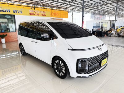 Hyundai Staria 2.2 Premium (ปี 2022) Wagon AT