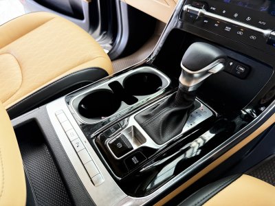 Kia Carnival 2.2 EX (Y 2022) Wagon AT