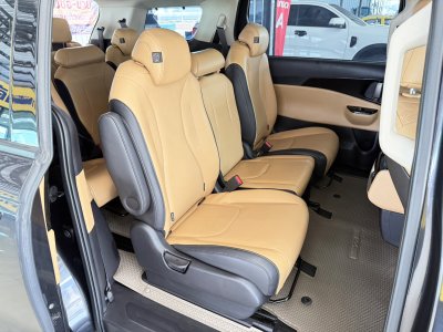 Kia Carnival 2.2 EX (Y 2022) Wagon AT