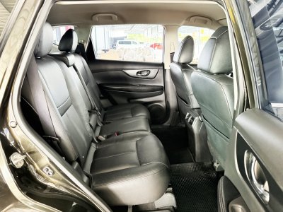 Nissan X-Trail 2.0 V (ปี 2015) SUV AT - 4WD