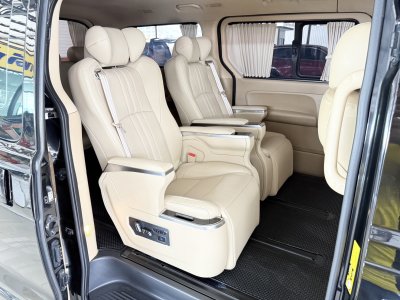 Hyundai H-1 2.5 Deluxe (ปี 2020) Wagon AT