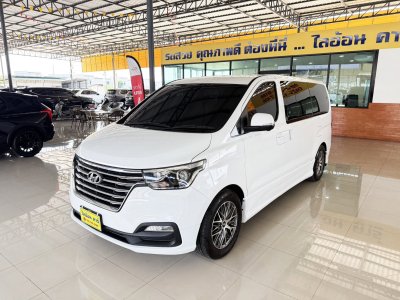 Hyundai Grand Starex 2.5 VIP (ปี 2020) Wagon AT