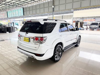 Toyota Fortuner 3.0 TRD Sportivo (Y 2012) SUV AT