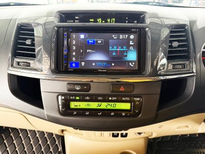 Toyota Fortuner 3.0 TRD Sportivo (Y 2012) SUV AT